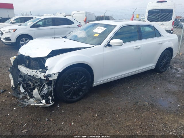 Продаж на аукціоні авто 2014 Chrysler 300 S, vin: 2C3CCAGG4EH124454, номер лоту: 44117467