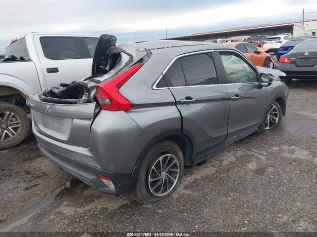 2020 MITSUBISHI ECLIPSE CROSS JA4AT3AA6LZ036080 Photo 3
