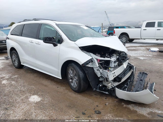 2024 TOYOTA SIENNA 5TDYSKFC8RS152418
