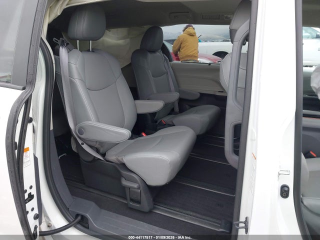 2024 TOYOTA SIENNA 5TDYSKFC8RS152418 Photo 7