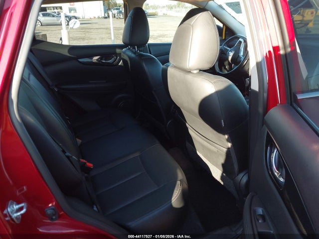 JN1BJ1CR4HW127089 Nissan Rogue Sport Sl
