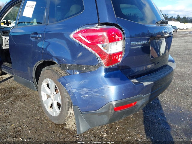 Subaru Forester 2.5i Premium 2014 JF2SJAEC3EH532576 Image 17