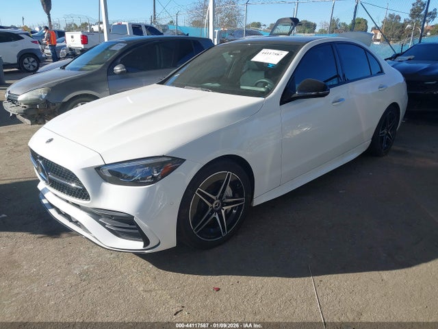 W1KAF4GB8PR144828 Mercedes-Benz C 300 Sedan
