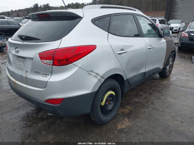KM8JU3AG5EU872188 Hyundai TUCSON SE