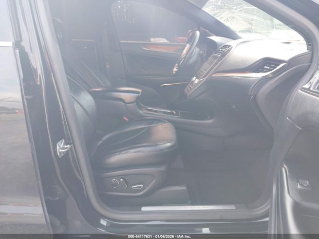 2017 LINCOLN MKC 5LMCJ3D95HUL08170 Photo 4