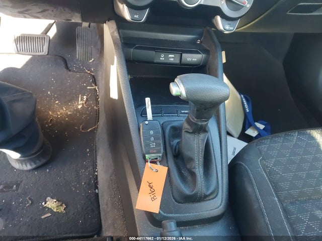 3KPA24AB5JE049998 KIA RIO S