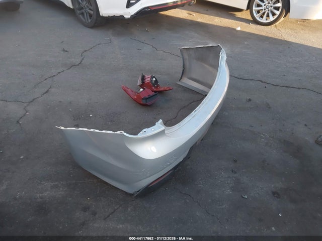 3KPA24AB5JE049998 KIA RIO S