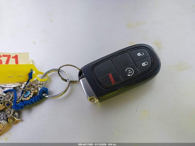 Jeep Cherokee Limited 2015 1C4PJMDS5FW640189 Image 11