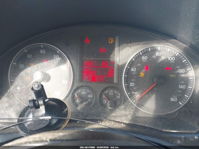 44117696 :رقم المزاد ، 3VWPF71K65M614400 vin ، 2005 Volkswagen Jetta Value Edition مزاد بيع