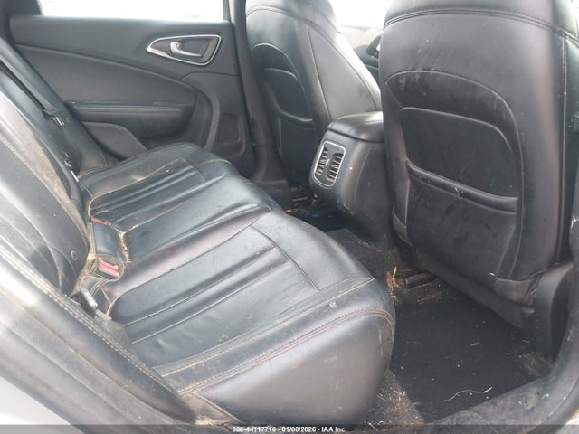 Aukcja sprzedaży 2015 Chrysler 200 C, vin: 1C3CCCCB5FN708232, numer aukcji: 44117716
