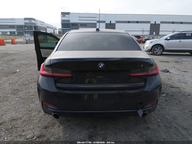 44117768 :رقم المزاد ، 3MW69FF00R8E47969 vin ، 2024 Bmw 3 Series 330i مزاد بيع