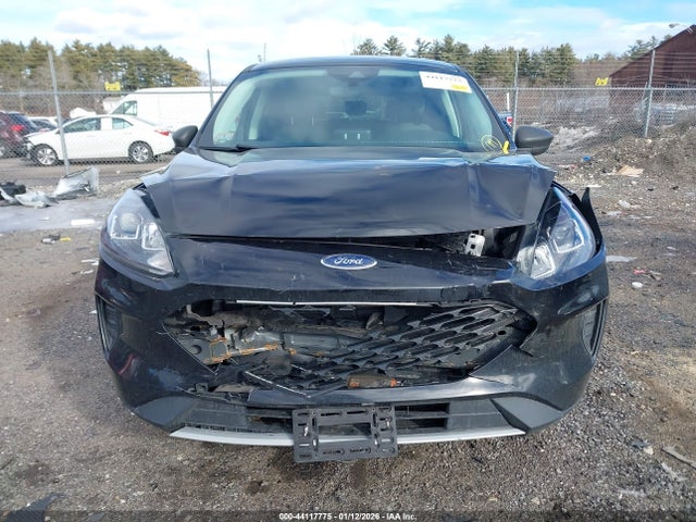 1FMCU0EZ8NUA48690 Ford Escape Se Plug-in Hybrid