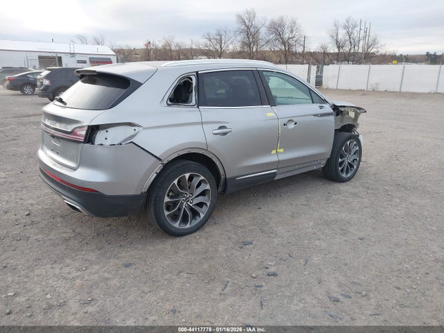 2021 LINCOLN NAUTILUS 2LMPJ8KP4MBL10743 Photo 3