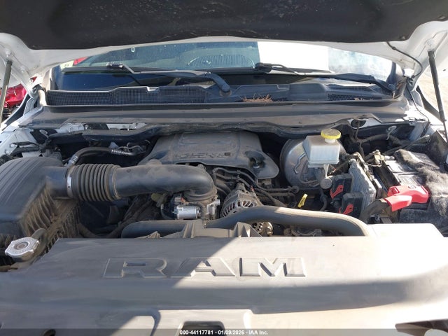 1C6RREBT0LN256123 RAM 1500 Big Horn 4x2 6&#039;4 Box