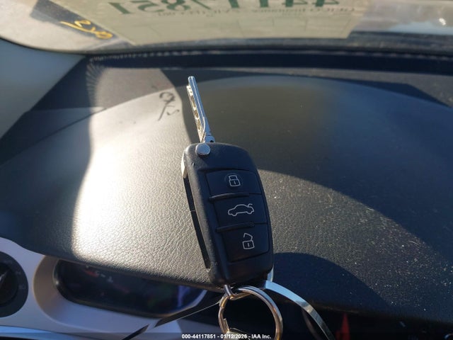 2010 AUDI A6 WAUKGAFB6AN080246 Photo 10