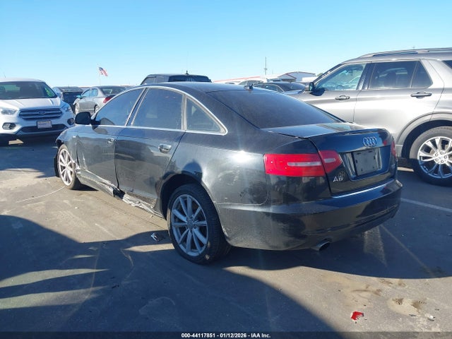 2010 AUDI A6 WAUKGAFB6AN080246 Photo 2