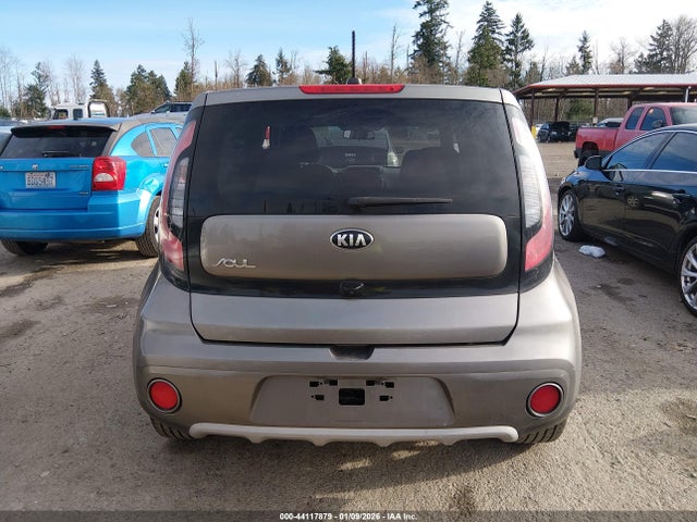 44117879 :رقم المزاد ، KNDJP3A53K7651001 vin ، 2019 Kia Soul + مزاد بيع