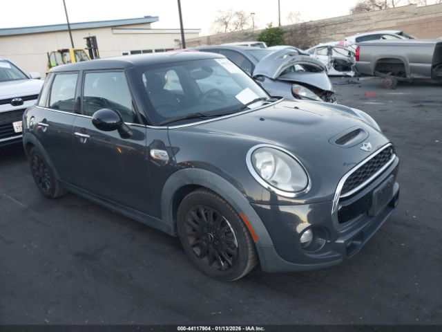 2016 MINI HARDTOP WMWXU3C55G2D29741