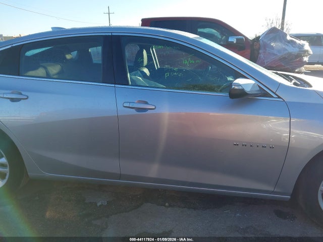 Chevrolet MALIBU LT 2018 1G1ZD5ST5JF121646 Image 14