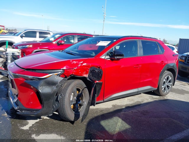 Toyota BZ4X XLE 2025 JTMAAAAA0SA057990 Image 14