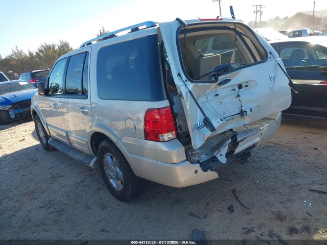 2006 FORD EXPEDITION 1FMPU19556LA55666 Photo 2