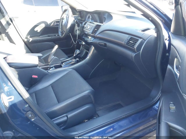 1HGCR2F56HA172218 Honda Accord Sport