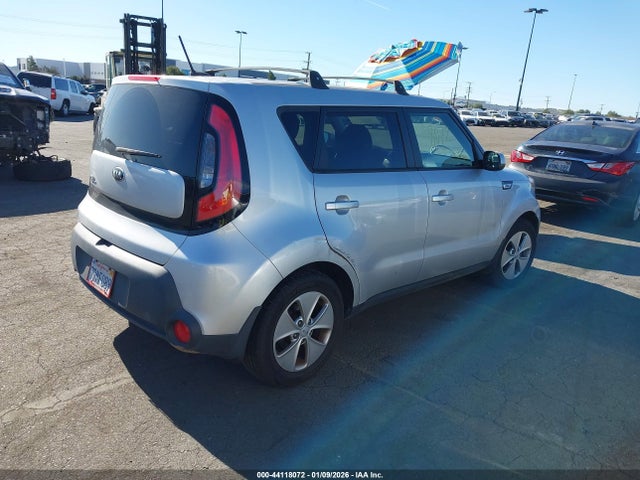 KIA Soul 2015 KNDJN2A26F7791846 Image 4