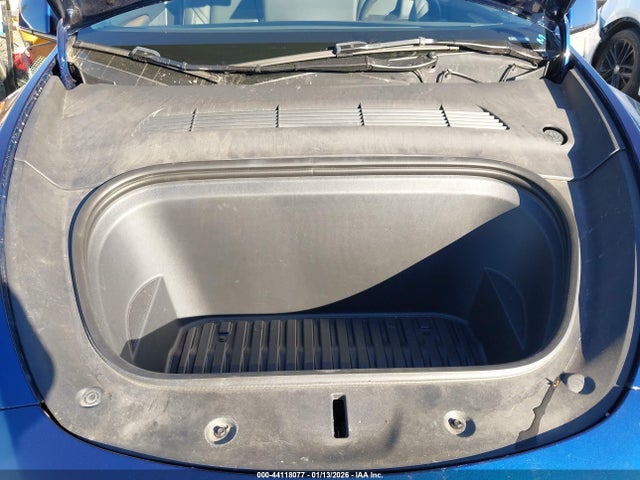 2023 TESLA MODEL Y 7SAYGDEE9PA184554 Photo 9