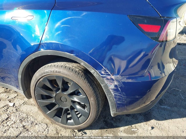 2023 TESLA MODEL Y 7SAYGDEE9PA184554 Photo 5