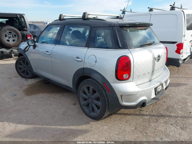 2015 MINI COUNTRYMAN WMWZC3C58FWT05417 Photo 2