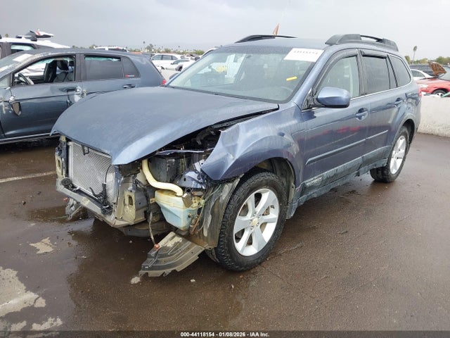 Subaru Outback 2.5i Premium 2014 4S4BRCCC2E3310397 Image 2