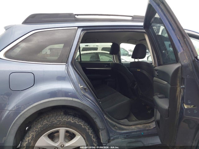 4S4BRCCC2E3310397 Subaru Outback 2.5i Premium