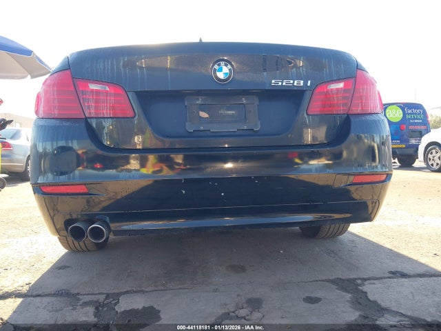 BMW 528I 2016 WBA5A5C54GD529846 Image 16