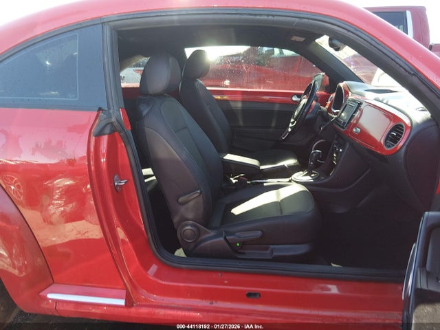 Продажа на аукционе авто 2016 Volkswagen Beetle 1.8t Se, vin: 3VWJ07AT5GM603875, номер лота: 44118192
