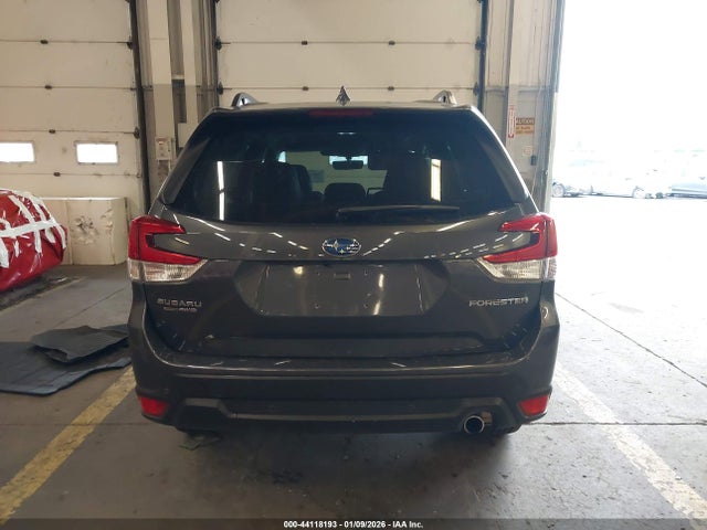 Subaru Forester Limited 2023 JF2SKAPC4PH520949 Image 16