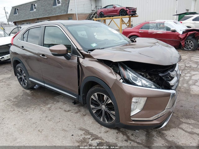 2018 MITSUBISHI ECLIPSE CROSS JA4AT5AA9JZ065209 Photo 0
