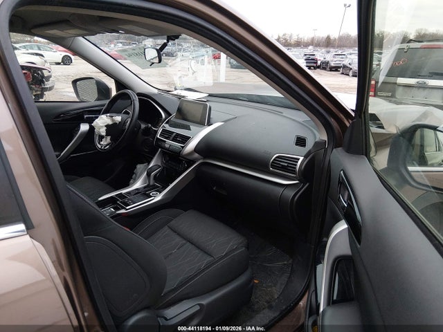 2018 MITSUBISHI ECLIPSE CROSS JA4AT5AA9JZ065209 Photo 4