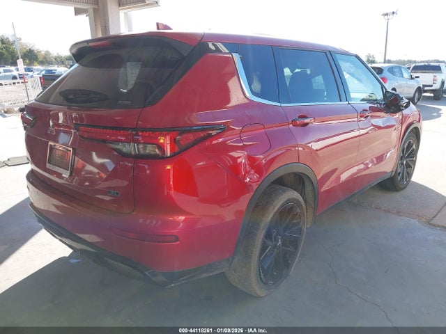 2023 MITSUBISHI OUTLANDER JA4J4UA82PZ047258 Photo 3