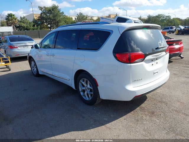 Aukcja sprzedaży 2020 Chrysler Pacifica Touring L, vin: 2C4RC1BG7LR113856, numer aukcji: 44118280