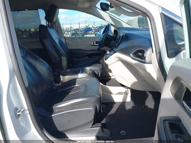 Aukcja sprzedaży 2020 Chrysler Pacifica Touring L, vin: 2C4RC1BG7LR113856, numer aukcji: 44118280
