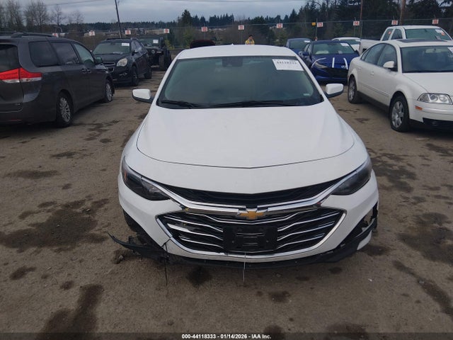 1G1ZD5ST9SF110571 Chevrolet Malibu Fwd 1lt