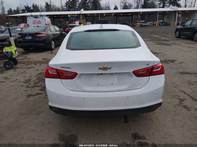 1G1ZD5ST9SF110571 Chevrolet Malibu Fwd 1lt