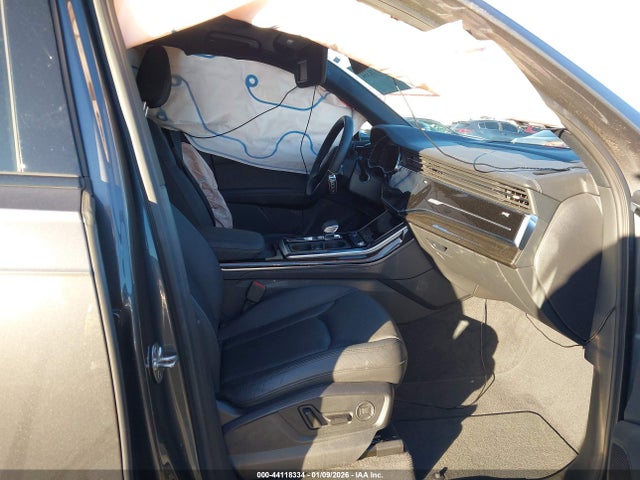 2024 AUDI Q7 WA1LCBF75RD008552 Photo 4