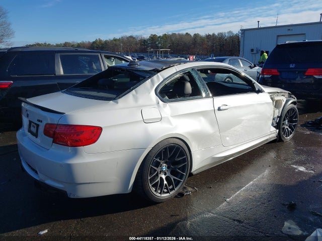 44118357 :رقم المزاد ، WBSKG9C55BE797442 vin ، 2011 Bmw M3 مزاد بيع