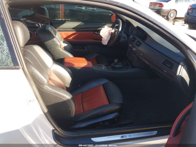 44118357 :رقم المزاد ، WBSKG9C55BE797442 vin ، 2011 Bmw M3 مزاد بيع
