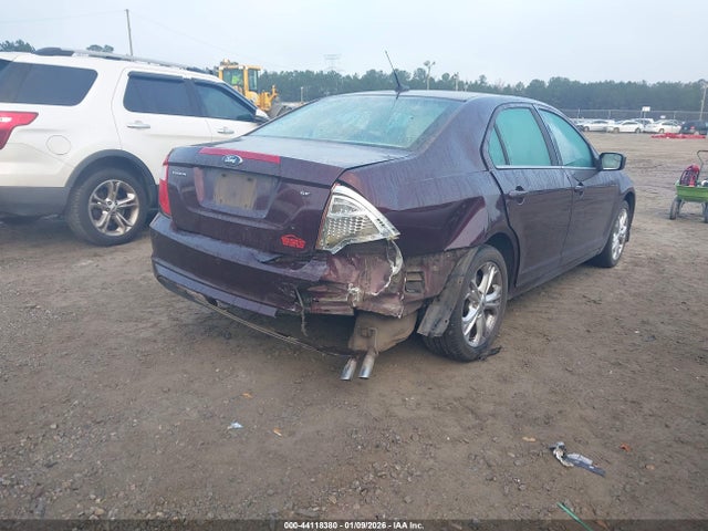 44118380 :رقم المزاد ، 3FAHP0HA2CR406237 vin ، 2012 Ford Fusion Se مزاد بيع