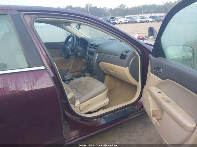 44118380 :رقم المزاد ، 3FAHP0HA2CR406237 vin ، 2012 Ford Fusion Se مزاد بيع