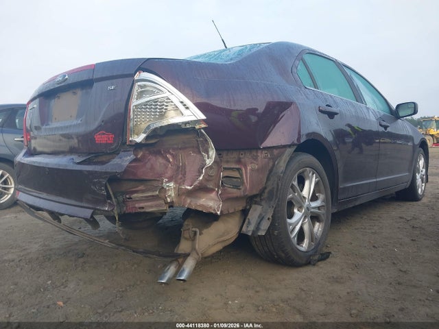 44118380 :رقم المزاد ، 3FAHP0HA2CR406237 vin ، 2012 Ford Fusion Se مزاد بيع