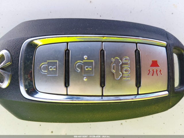 JN1EV7AP1LM206889 Infiniti Q50 LUXE