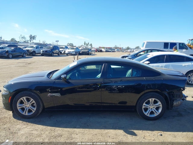 2C3CDXBG6NH169452 Dodge Charger Sxt Rwd